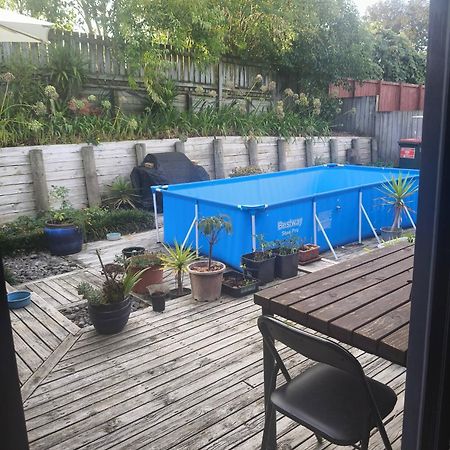 Double Room Free Wifi Hamilton Exterior photo